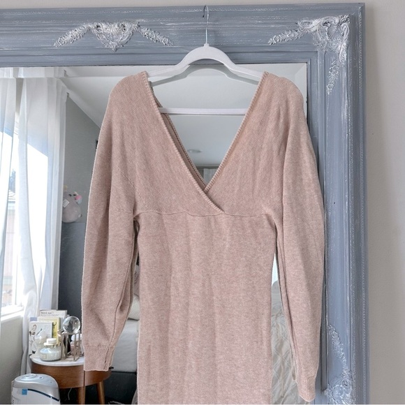 Prettylittlething Oatmeal‎ Cold Shoulder Knit Lace Sweater Dress M - Picture 10 of 10